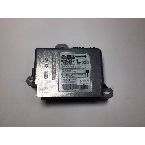 Renault Megane Airbag Beyni 8200307800 603383300