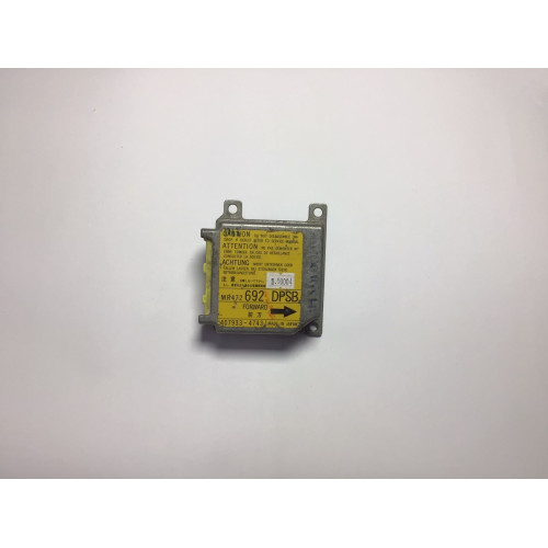 Mitsubishi Space Wagon Airbag Beyni MR472692 407933-4743