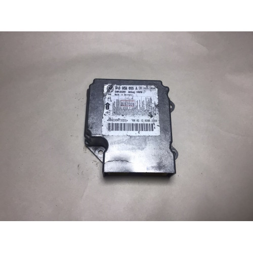 Volkswagen Golf Airbag Beyni 5K0959655A 5WK44201