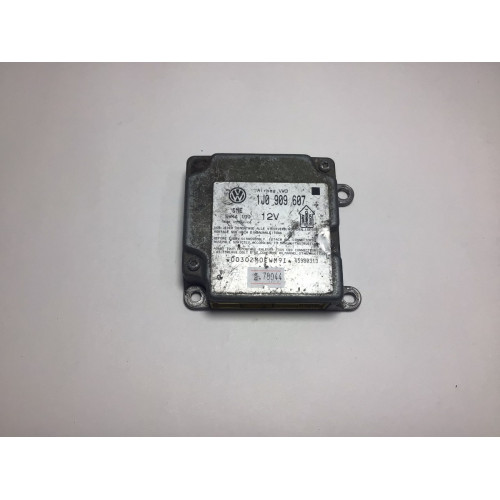Volkswagen Passat Airbag Beyni 1J0909607 5WK4199