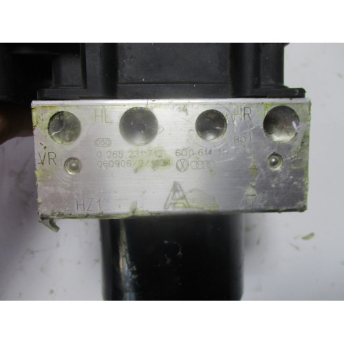 Volkswagen Polo Seat İbiza Skoda Fabia ABS Beyni 0265800511 0265231712 6Q0614117S
