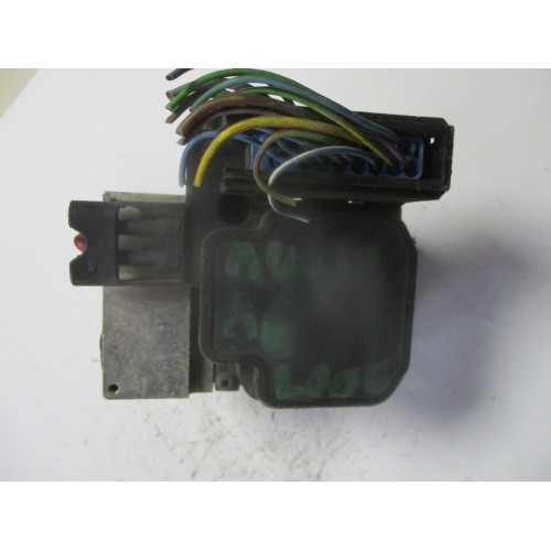 Volkswagen Passat ABS Beyni 0265202401 8E0614111AS