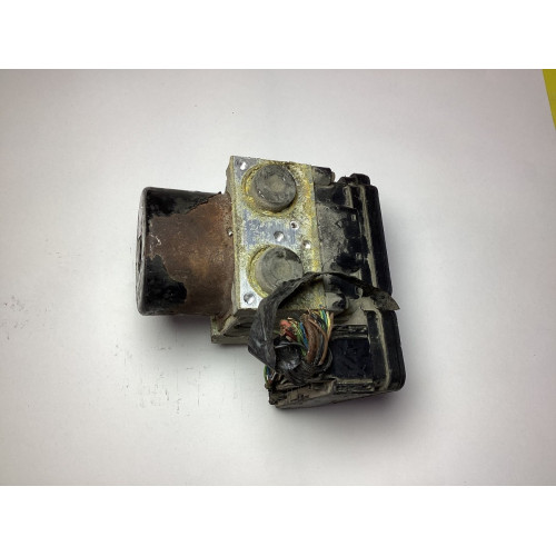 Volkswagen Transporter ABS Beyni 7H0907379R 10.0926-0318.3 10.0613-3564.1 00.0401-9420.3 7H0614517B 10.0212-0141.4