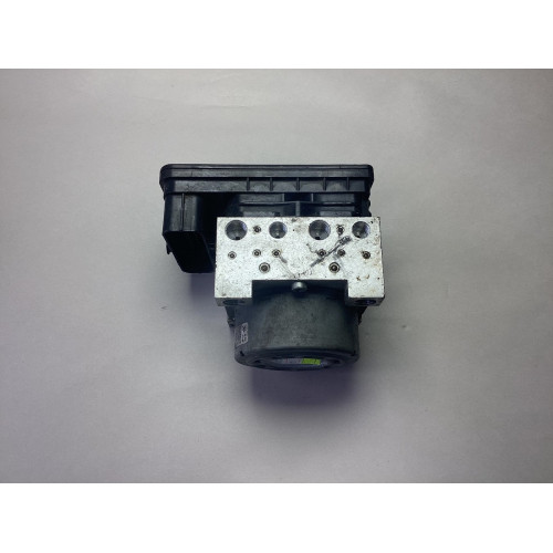 Peugeot 208 ABS Beyni 28.5153-9708.3 9817031680 10.0915-3947.3 10.0625-3287.1 10.0220-0881.4