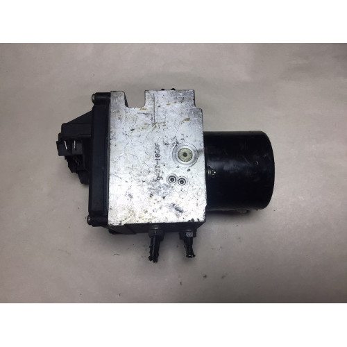 Volkswagen Passat ABS Beyni 3C0614109D 16431602 16431502-C