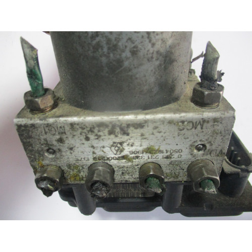 Renault Clio 2 ABS Beyni 0265800335 8200229137 0265231333