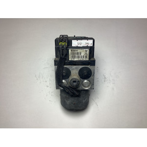 Volkswagen Passat B5 Audi A4 ABS Beyni 8E0614111AB 0273004281 0265216559