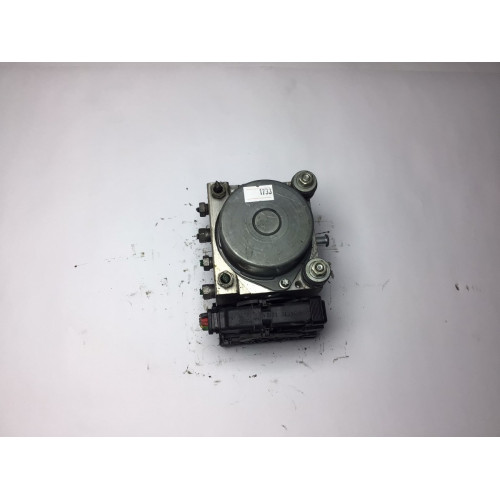 Renault Clio Modus ABS Beyni 0265800558 0265232075 8200747138