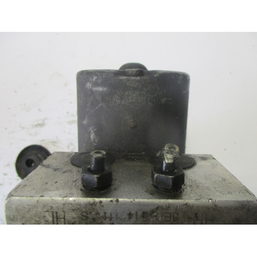 Volkswagen Passat Audi A4 A6 A8 ABS Beyni 0265202401 8E0614111AS