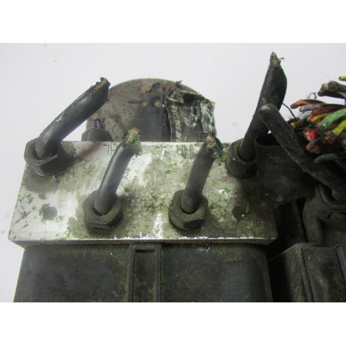 Volkswagen Golf 4 Audi A3 ABS Beyni 1C0907379E 10.0960-0313.3 1J0614517E 10.0206-0009.4