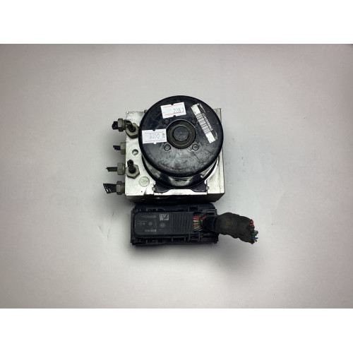 Volvo XC70 ABS Beyni 10.0926-0410.3 10.0619-3551.1 10.0212-0532.4 31329139