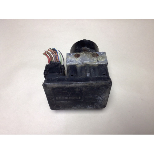 Volkswagen Polo ABS Beyni 6Q0907379L 10.0960-0332.3 6Q0614117H 10.0206-0071.4