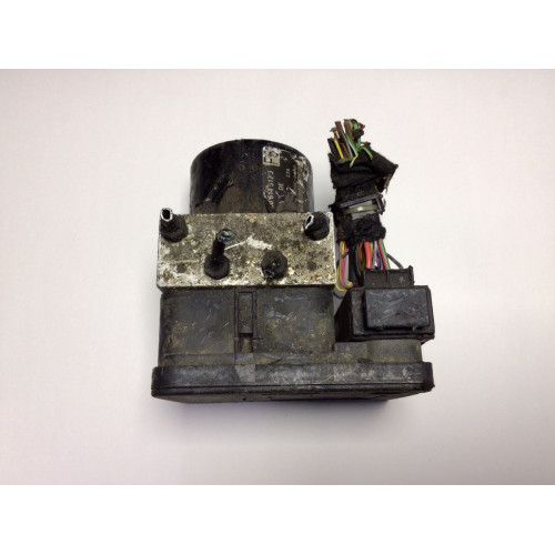 Audi A3 Volkswagen Bora ABS Beyni 10.0960-0335.3 1J0614517J 10.0206-0069.4 1C0907379M