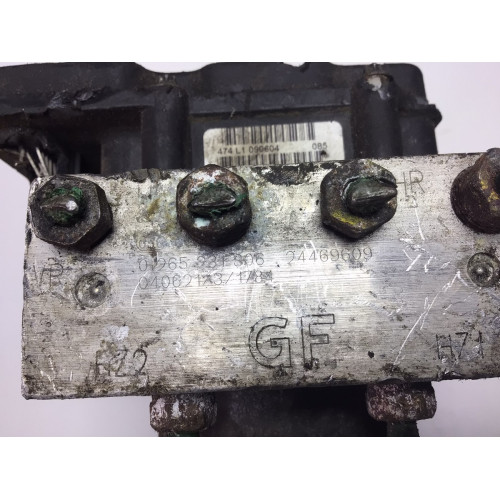 Opel Corsa C ABS Beyni 0265800303 24469609 0265231306 48615