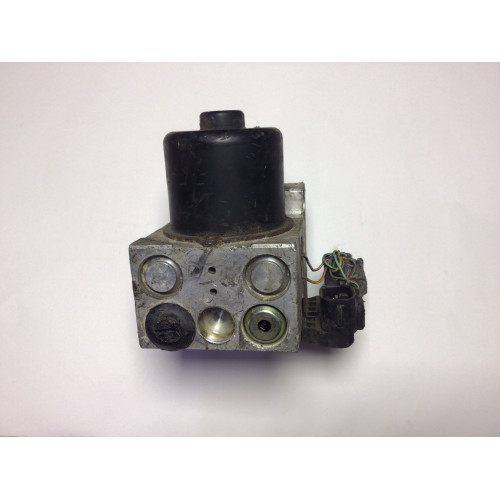 Toyota Celica ABS Pompası 44510-32070 133000-4110 04B09784