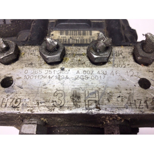 Mercedes Sprinter ABS Pompası 0265951520 0265251365 A0074314612 