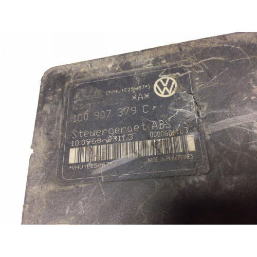 Volkswagen Golf 4 ABS Pompası 1C0907379C 10.0960-0311.3 1J0614117E 10.0206-0007.4