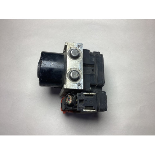  Toyota Yaris ABS Beyni 06.2109-0746.3 89541-0D040 44510-0D031 06.2102-0746.4