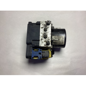 Renault Fluence Megane 3 Scenic 3 Abs Beyni 10.0961-1447.3 10.0619-3256.1 28.5610-5640.3 476601563R 10.0212-0466.4 95CT2AAY2
