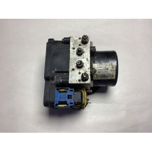 Renault Fluence Megane 3 Scenic 3 Abs Beyni 10.0961-1447.3 10.0619-3256.1 28.5610-5640.3 476601563R 10.0399-3587.4 95CT2AAY2