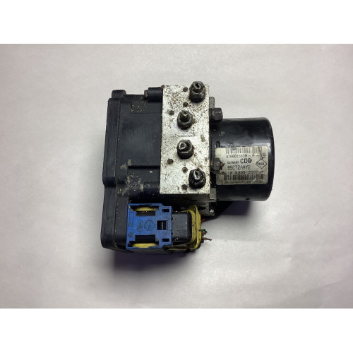 Renault Fluence Megane 3 Scenic 3 Abs Beyni 10.0961-1447.3 10.0619-3256.1 28.5610-5640.3 476601563R 10.0399-3587.4 95CT2AAY2