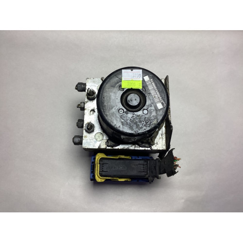 Renault Fluence Megane 3 Scenic 3 Abs Beyni 10.0961-1447.3 10.0619-3256.1 28.5610-5640.3 476601563R 10.0212-0466.4 95CT2AAY2