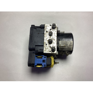 Renault Fluence Megane 3 Scenic 3 Abs Beyni 10.0961-1447.3 10.0619-3256.1 28.5610-5640.3 476601563R 10.0212-0466.4 95CT2AAY2