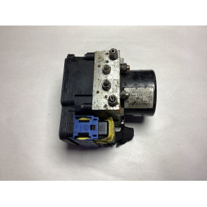 Renault Fluence Megane 3 Scenic 3 Abs Beyni 10.0961-1447.3 10.0619-3256.1 28.5610-5640.3 476601563R 10.0212-0466.4 95CT2AAY2