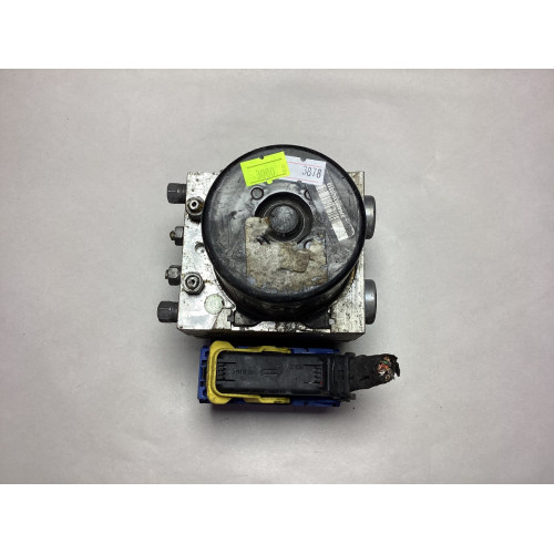 Renault Fluence Megane 3 Scenic 3 Abs Beyni 10.0961-1447.3 10.0619-3256.1 28.5610-5640.3 476601563R 10.0212-0466.4 95CT2AAY2