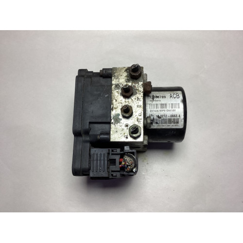 Opel Astra J Abs Beyni 10.0961-4522.3 10.0619-3651.1 28.5611-8103.3 13356789 10.0212-0663.4