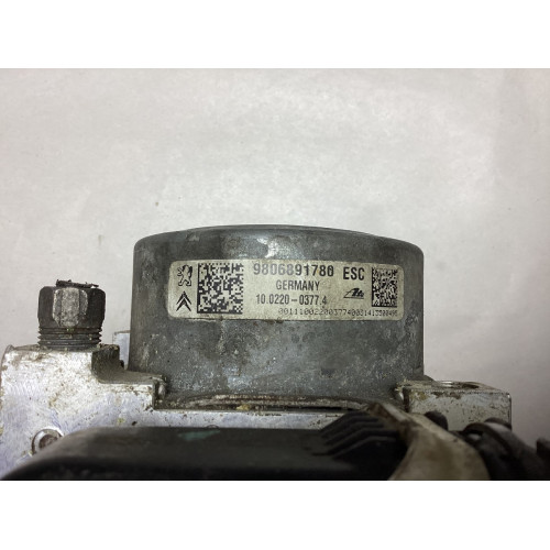 Peugeot 208 ABS Beyni 10.0915-1179.3 10.0622-3645.1 28.5150-5021.3 9806891780 10.0220-0377.4