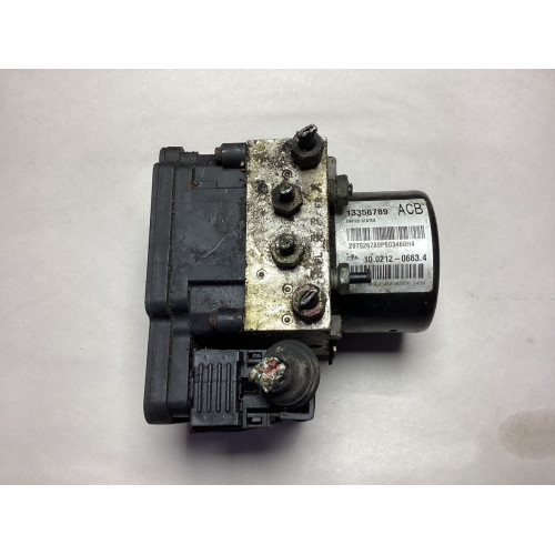 Opel Astra J Abs Beyni 10.0961-4522.3 10.0619-3651.1 28.5611-8103.3 13356789 10.0212-0663.4