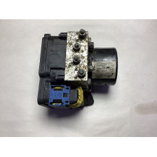 Renault Fluence Megane 3 Scenic 3 Abs Beyni 10.0961-1447.3 10.0619-3256.1 28.5610-5640.3 476601563R 10.0212-0466.4 95CT2AAY2