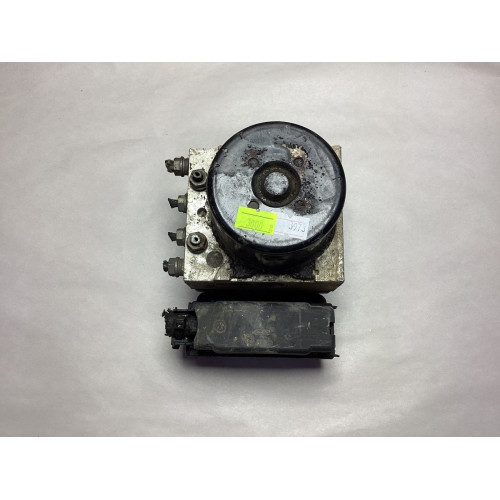 Volkswagen Golf ABS Beyni 1K0907379BJ 10.0961-0352.3 10.0619-3724.1 28.5610-5441.3 1K0614517DE 10.0212-0681.4