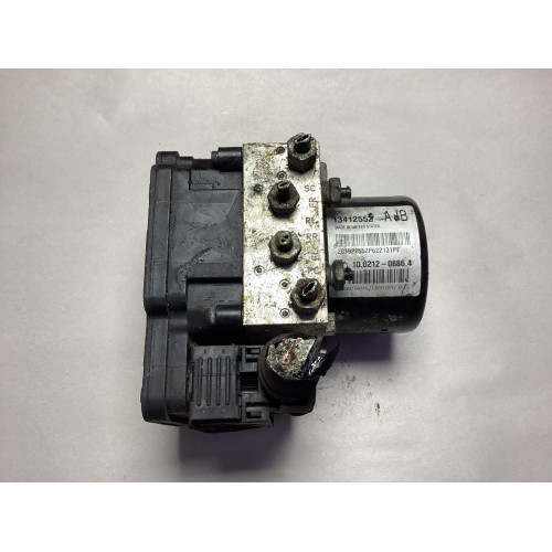 Opel Astra J ABS Beyni 10.0961-4543.3 10.0622-3134.1 28.5612-8302.3 13412552 10.0212-0886.4