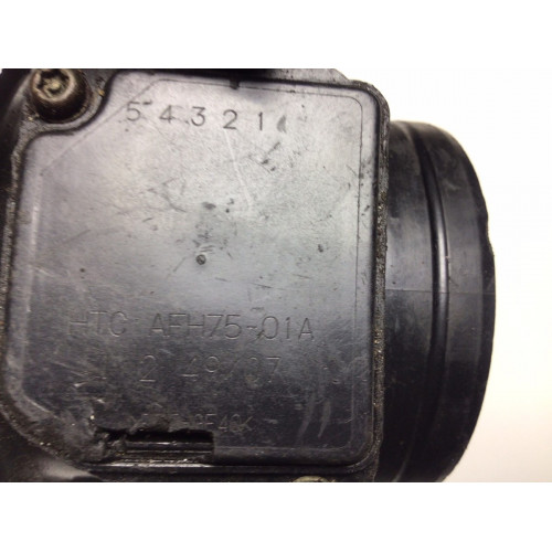 AFH75-01A 06C133471A AFH75-01A Volkswagen Audi Hava Akışmetre