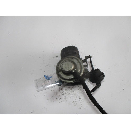 Skoda Octavia Audi A3 EGR Valfi 038131501E