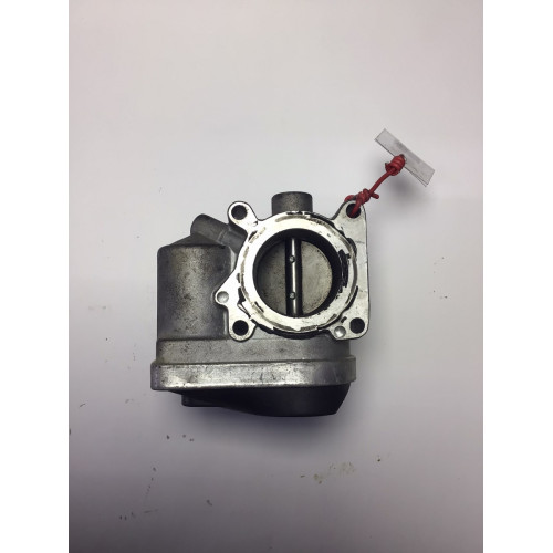 Volkswagen Polo Gaz Kelebeği 703703390