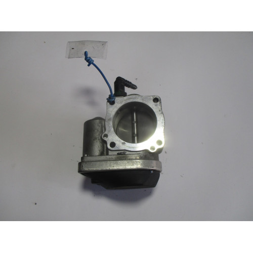 Renault Scenic Fluence Megane Gaz Kelebeği Boğaz Kelebeği 8200190230 8200171134B