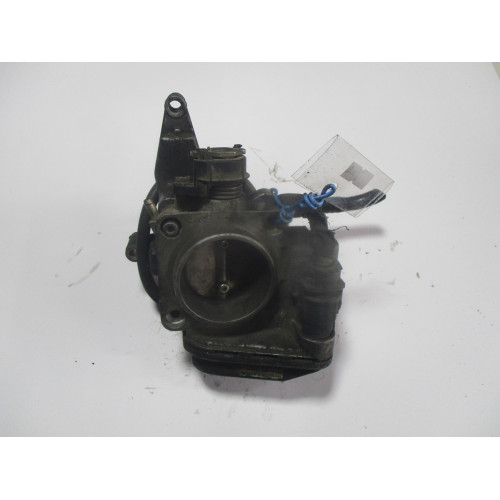  Mercedes W208 CLK230 SLK230 Gaz Kelebeği Boğaz Kelebeği 1111410025 0205003044