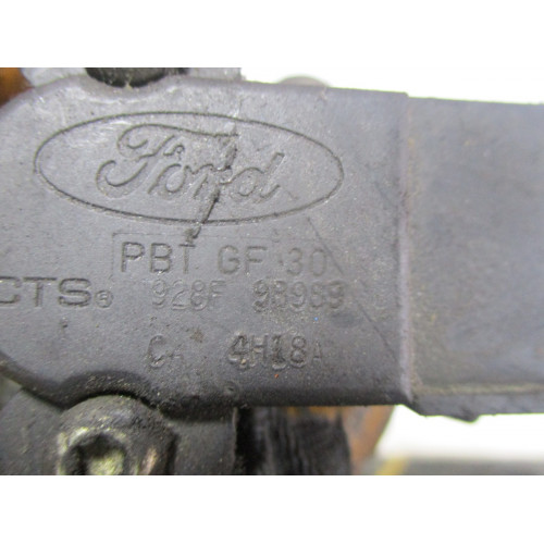 Ford Escort Gaz Kelebegi 928F98989 