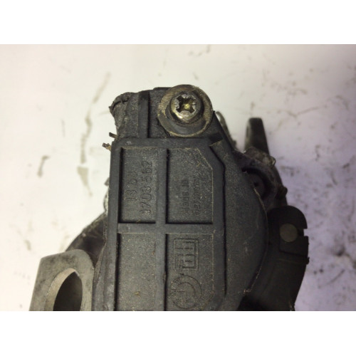 Bmw E39 Gaz Kelebeği Boğaz Kelebeği 13631703562