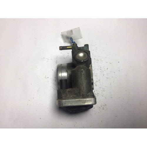 Volkswagen Golf 4 1.6 Gaz Kelebeği Boğaz Kelebeği 06A133062AB