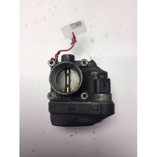 Audi A2 Volkswagen Bora Caddy Lupo Golf Gaz Kelebeği 036133062B