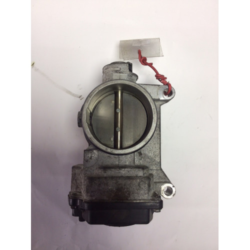 Renault Scenic 1.6 Gaz Kelebeği 208239822001 8200063652 8200123061