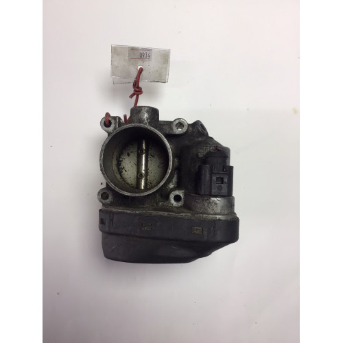 Audi A2 Volkswagen Bora Caddy Lupo Golf Gaz Kelebeği 036133062B