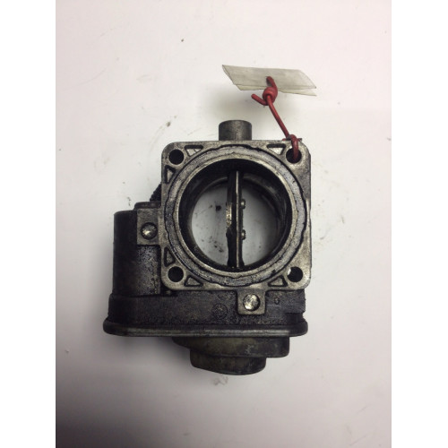 Volkswagen Caddy Seat Cordoba Gaz Boğaz Kelebeği 038128063C