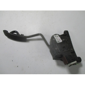 Opel Astra H MK5 Gaz Pedalı 9158010