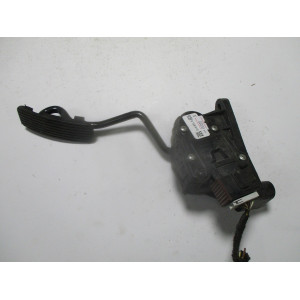 Opel Astra H MK5 Gaz Pedalı 9158010
