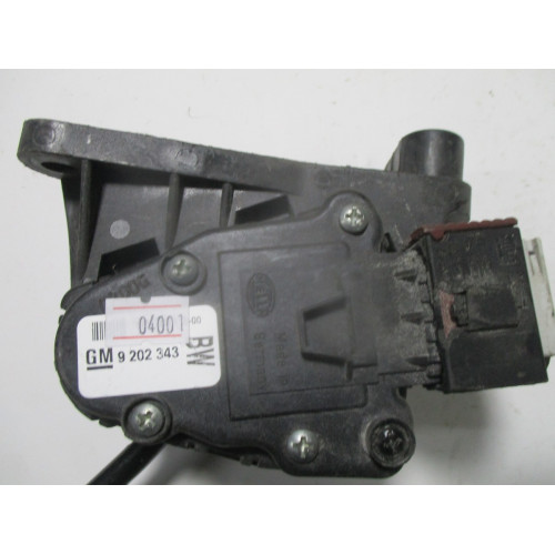 Opel Zafira B Gaz Pedalı 9202343